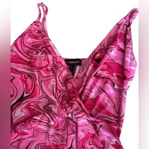 Size Small Streetwear Society Pink Patterned Romper